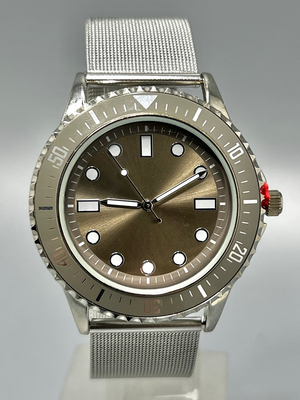 I.N.C. International Concepts Dive Style Watch With Mesh Bracelet